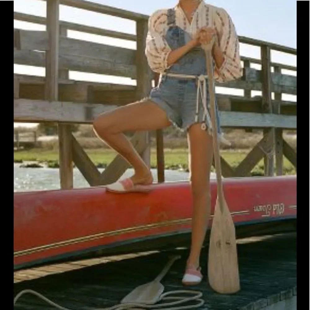 Hidden Frayed Denim Short Overalls - Picture 2 of 13